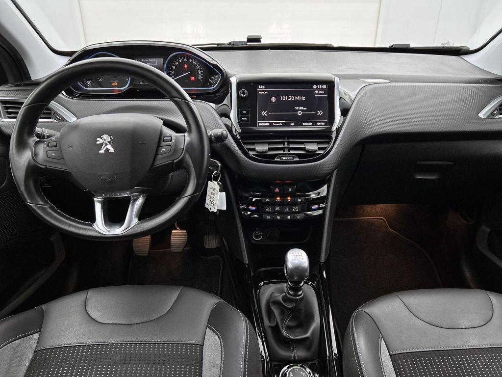 Peugeot 2008 1.2 puretech gt-line