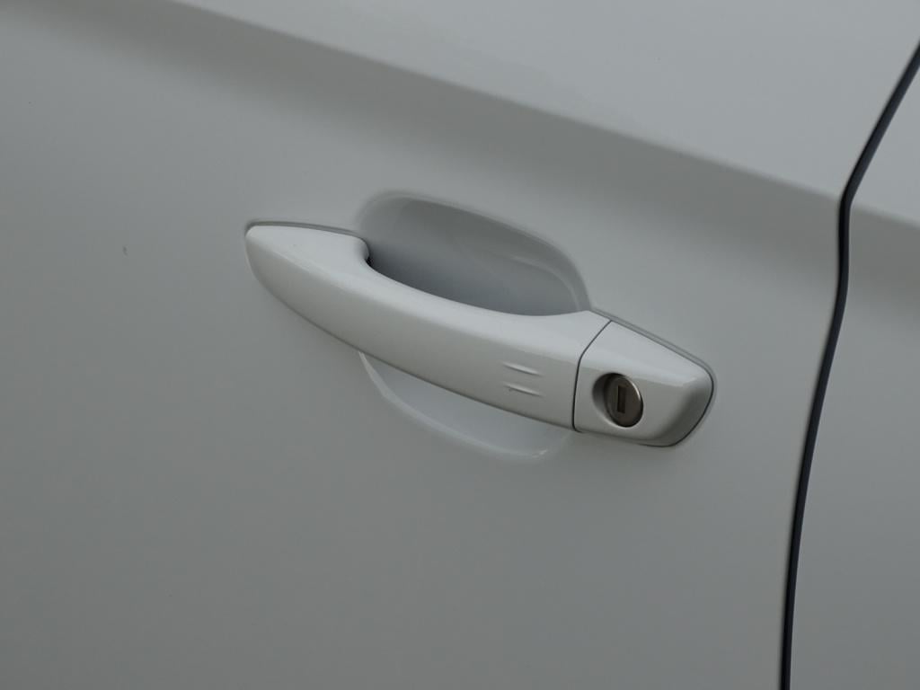 Opel Corsa 1.2 turbo hybrid ultimate 136 pk | full matrix led | 360 camera 