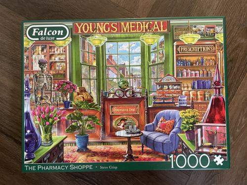 Falcon puzzel: The pharmacy shoppe 11334