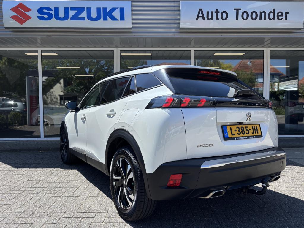 Peugeot 2008 automaat allure 1.2-130pk