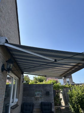 Elektrische zonnewering