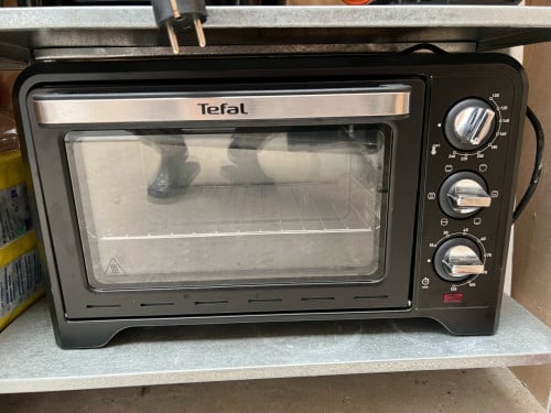 Oven