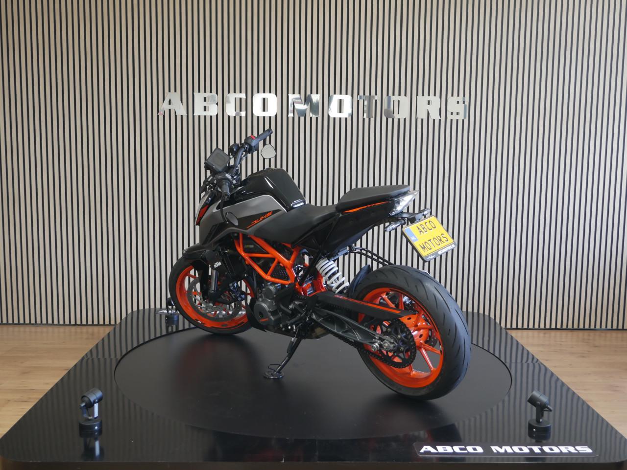 KTM 390 DUKE