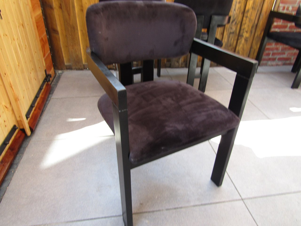 5 japandi stoelen