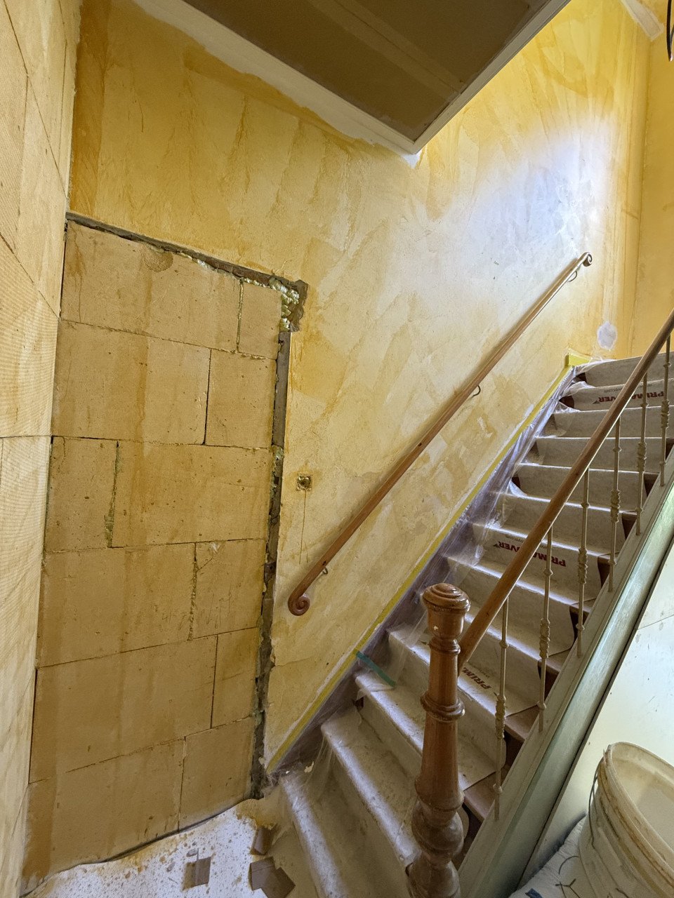 Stukadoorberdrjf Tel.0685004348