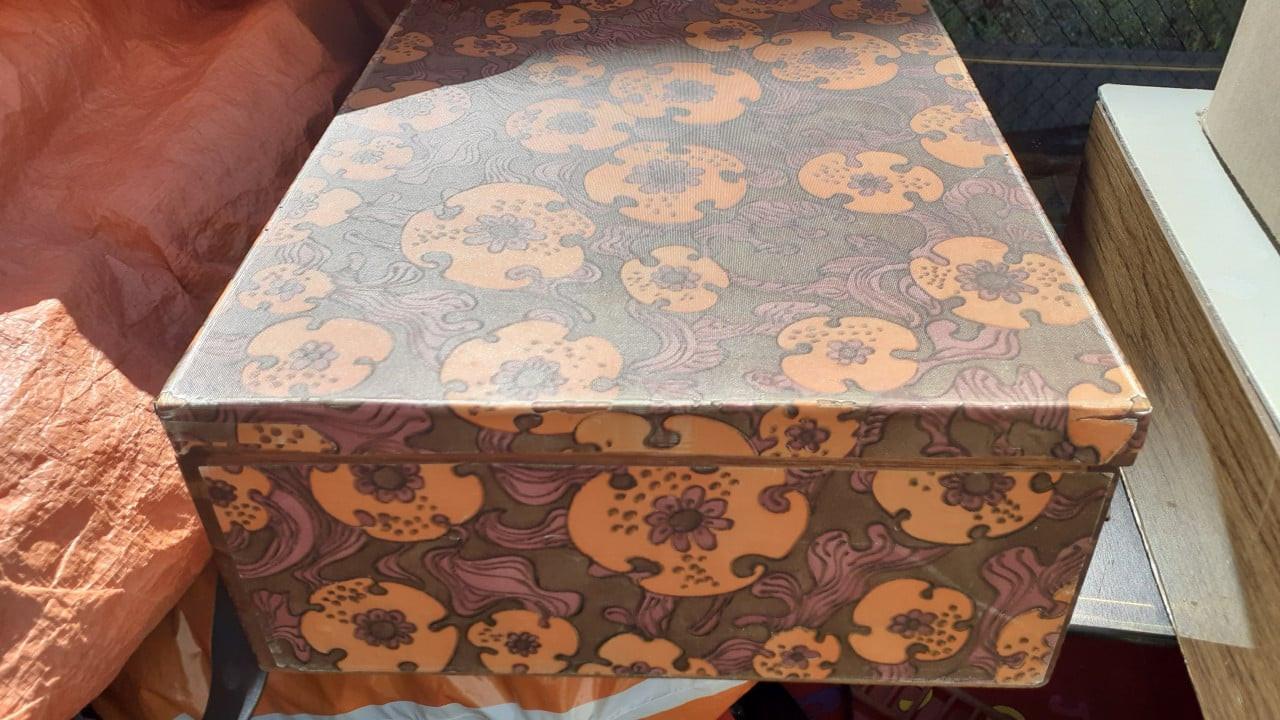 Playmobiel KASTEEL & Speelgoed.& en PIRATEN-Kist & Poppenhuis 2 x