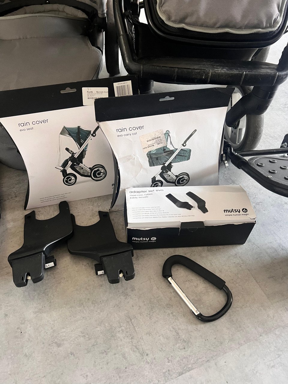 Mutsy Evo Kinderwagen – Compleet (veel extra's) & Goed Onderhouden