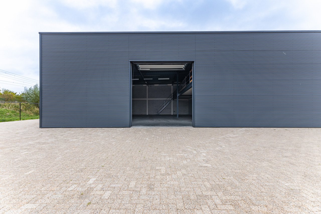 Bedrijfsunit Middelburg 292 m2 met buitenterrein