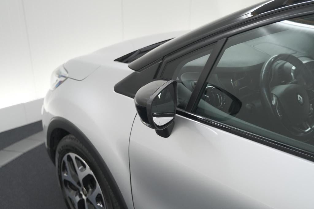 Renault Captur tce 150 edc intens | trekhaak | navigatie | parkeersensoren