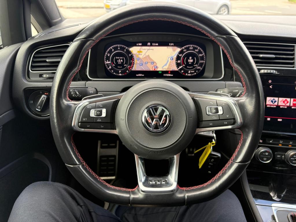 Volkswagen Golf 2.0 tsi gti performance