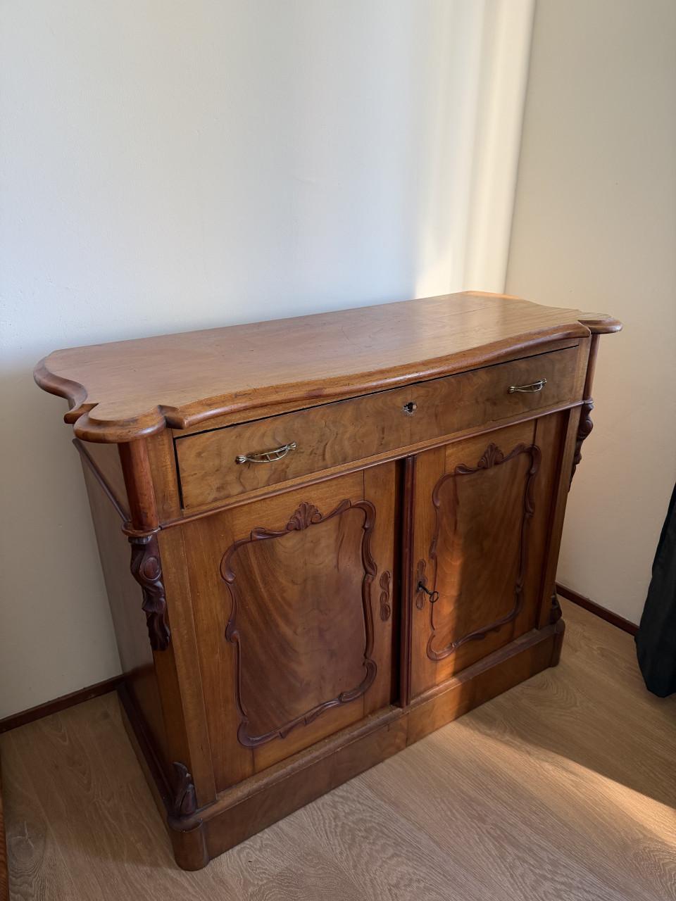 Kast