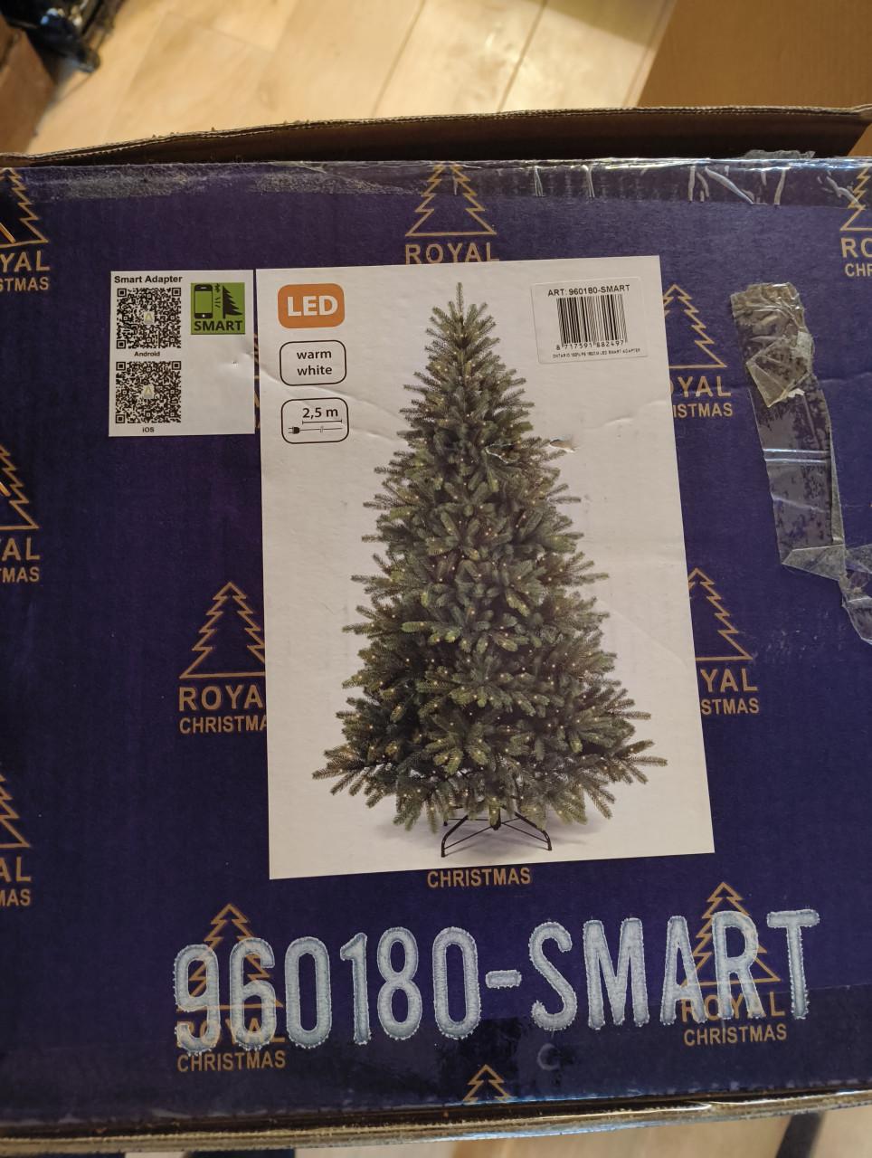 Supermooie kunstkerstboom met verlichting