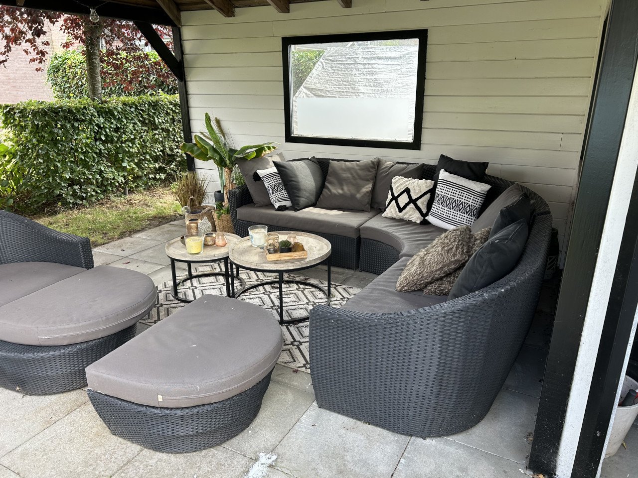 Lounge set