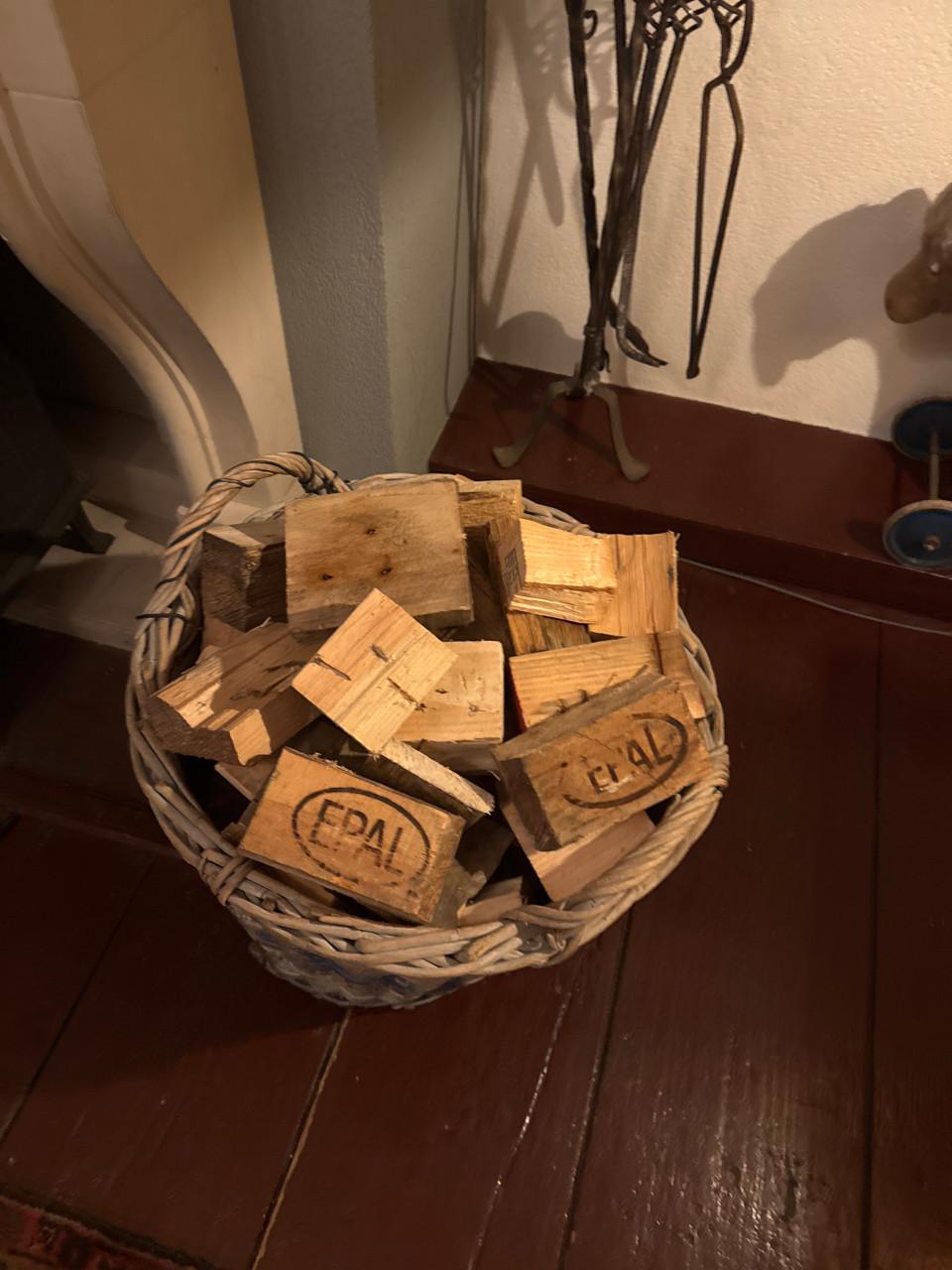 Drooghout  stookhout