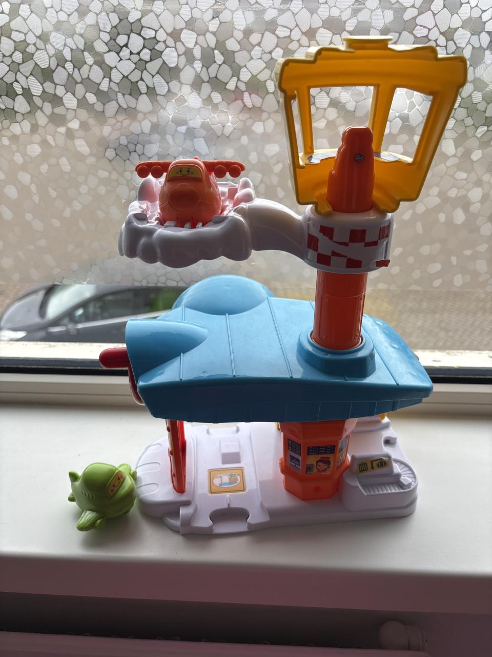 Vliegveld toettoet