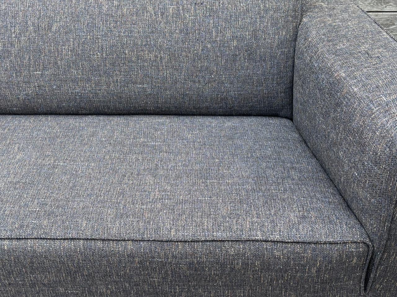 Bank van het merk Design-on-stock