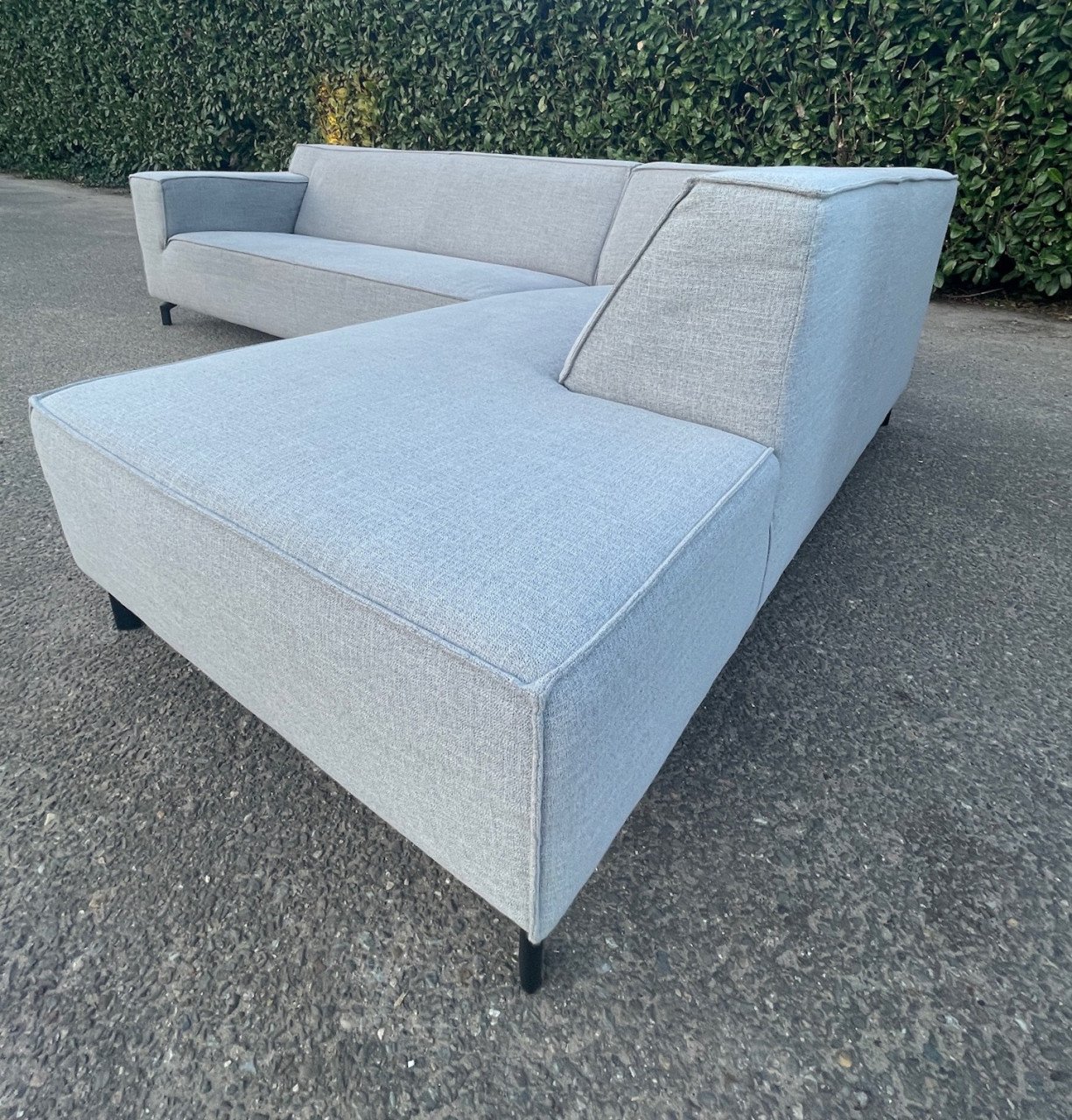 GRATIS LEVERING HEEL NL Mooi Grijs Stoffen Hoekbank
