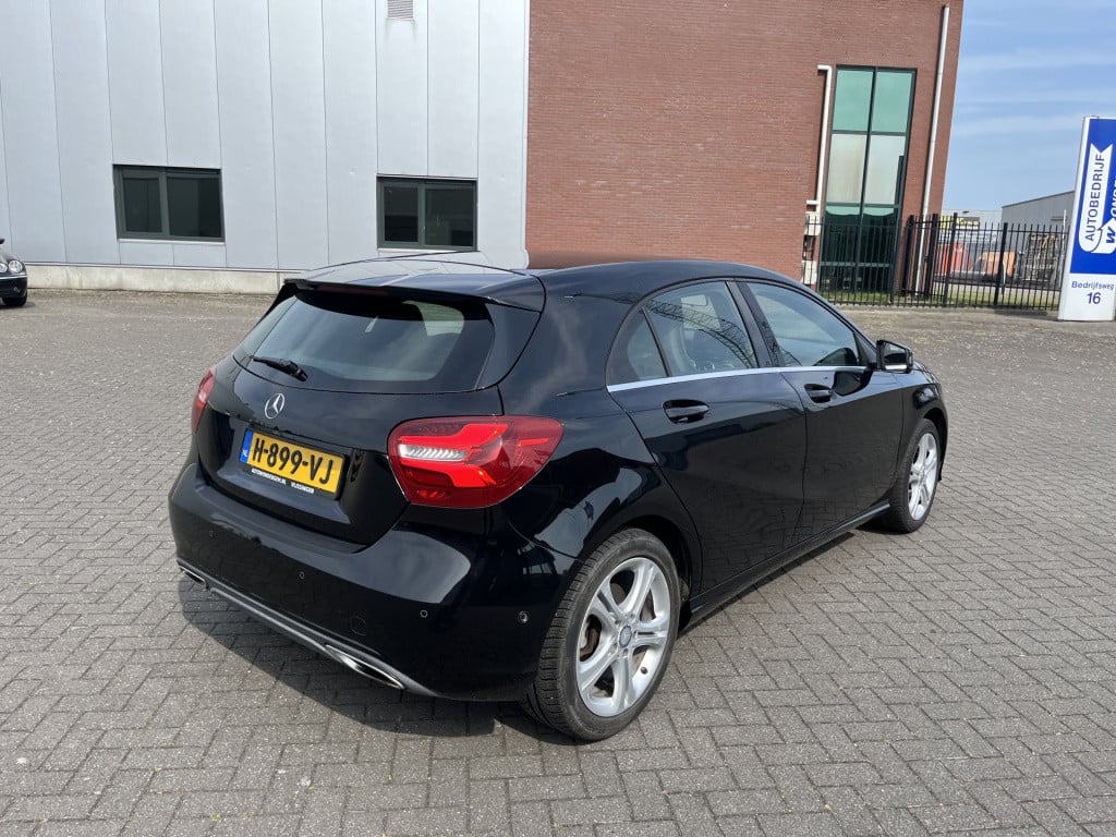 Mercedes-Benz A-Klasse 160 amg night edition