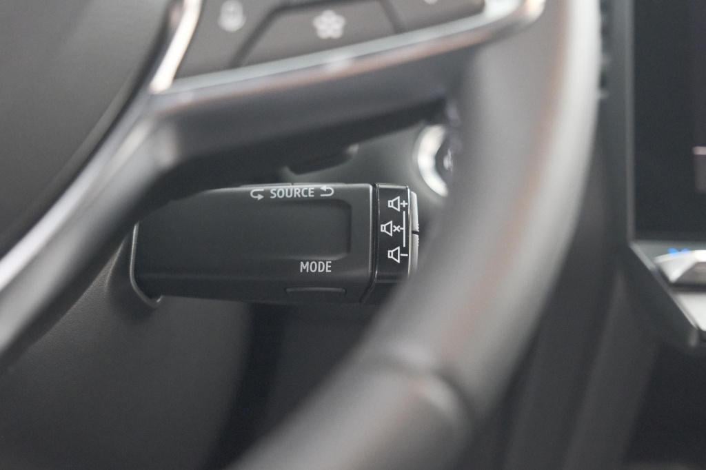 Renault Captur mild hybrid 160 edc techno | camera | navigatie | apple carp