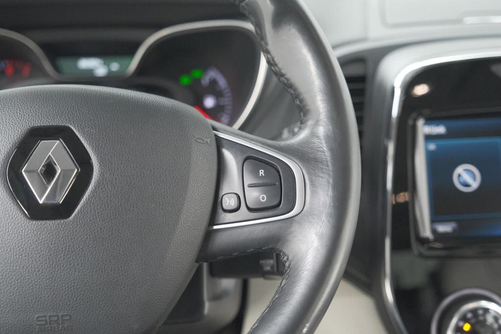 Renault Captur tce 120 edc initiale paris | camera | dodehoekdetectie | pan