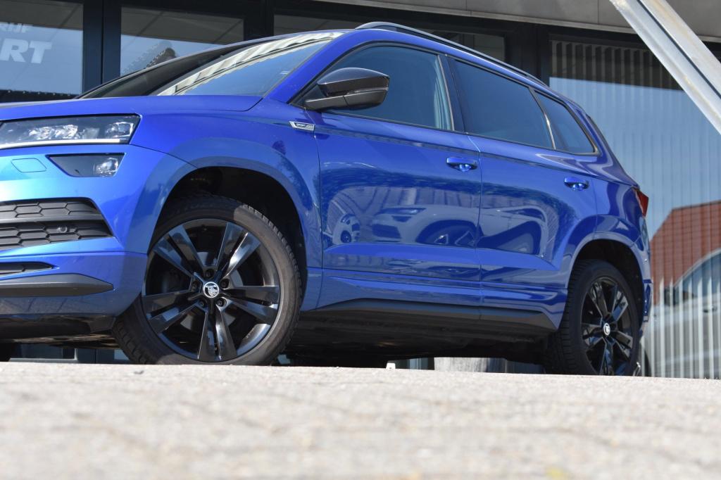 Skoda Karoq 1.5 tsi act sportline | trekhaak | canton | adaptieve cruise co