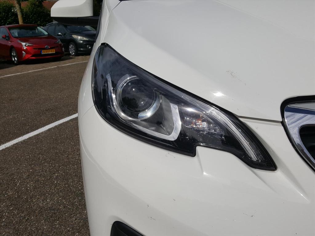 Peugeot 108 1.0 e-vti 72pk 5d active | airco | radio | bluetooth | bellen &