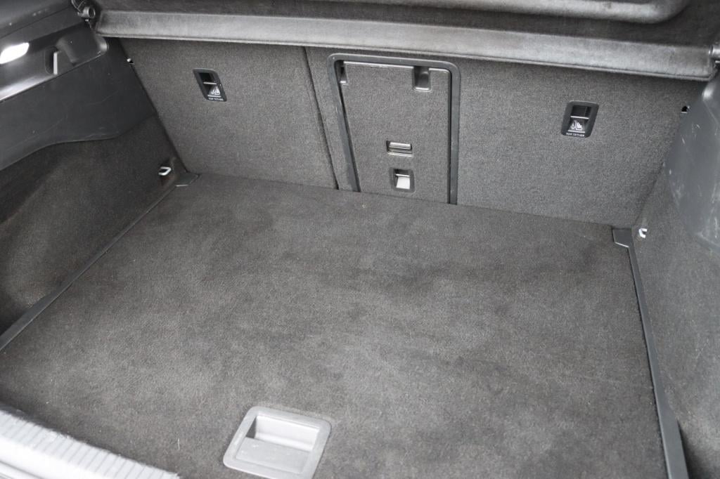 Volkswagen Id.3 pro 58 kwh 204pk