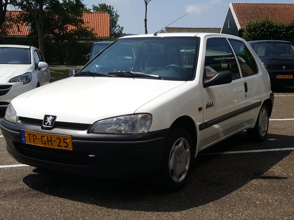 Peugeot 106 1.0 sketch