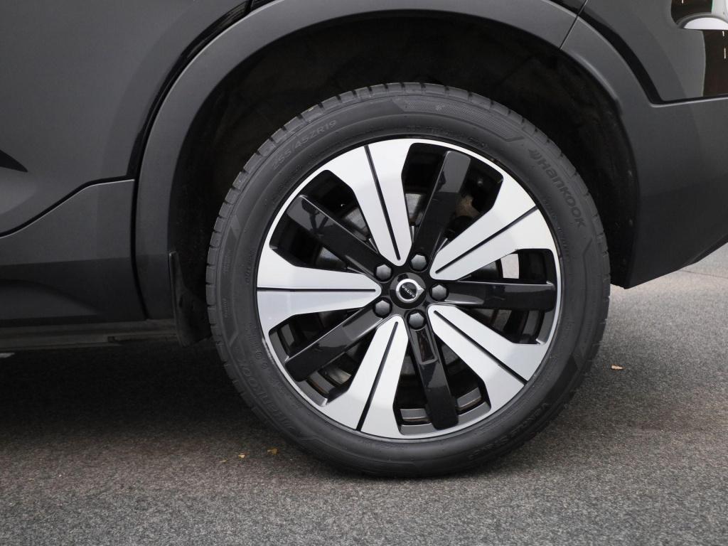 Volvo XC40 recharge core 70 kwh | automaat | apple carplay / android auto |