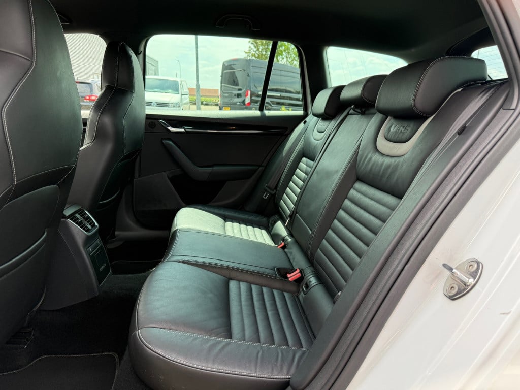 Skoda Octavia combi 2.0 tsi rs