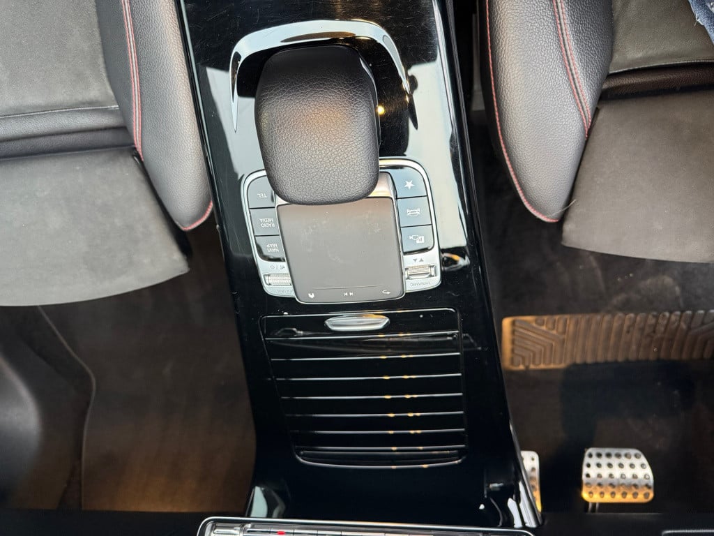 Mercedes-Benz A-Klasse 180 business solution amg night -pakket automaat , p