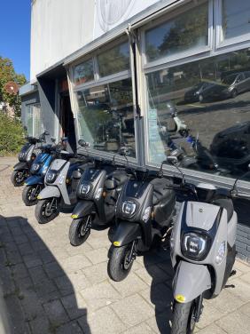 Scooterpromo Goes TOMOS Scooters in alle kleuren
