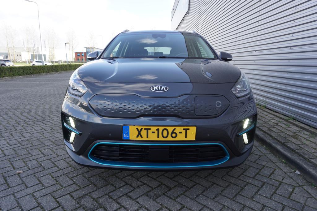 Kia E-niro executiveline 64 kwh climate / navi / cruise / leder / stoelverw