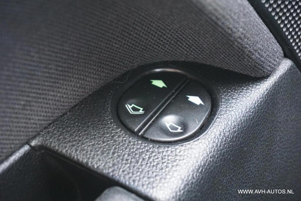 Ford Fiesta 1.4-16v crossroad