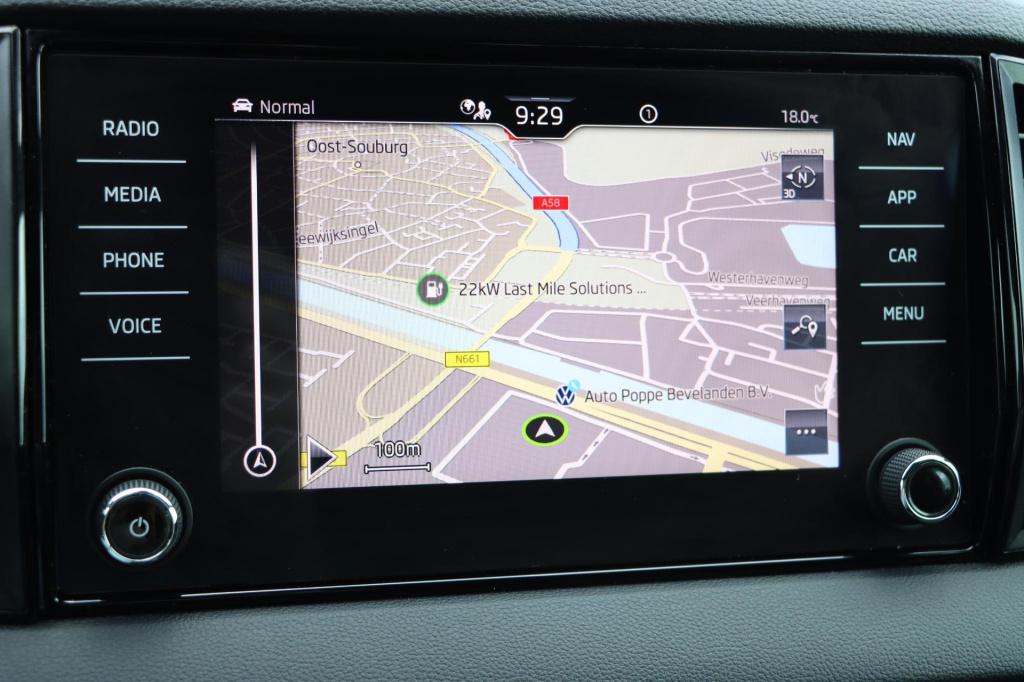Skoda Karoq 1.5 tsi act sportline business 150pk dsg7