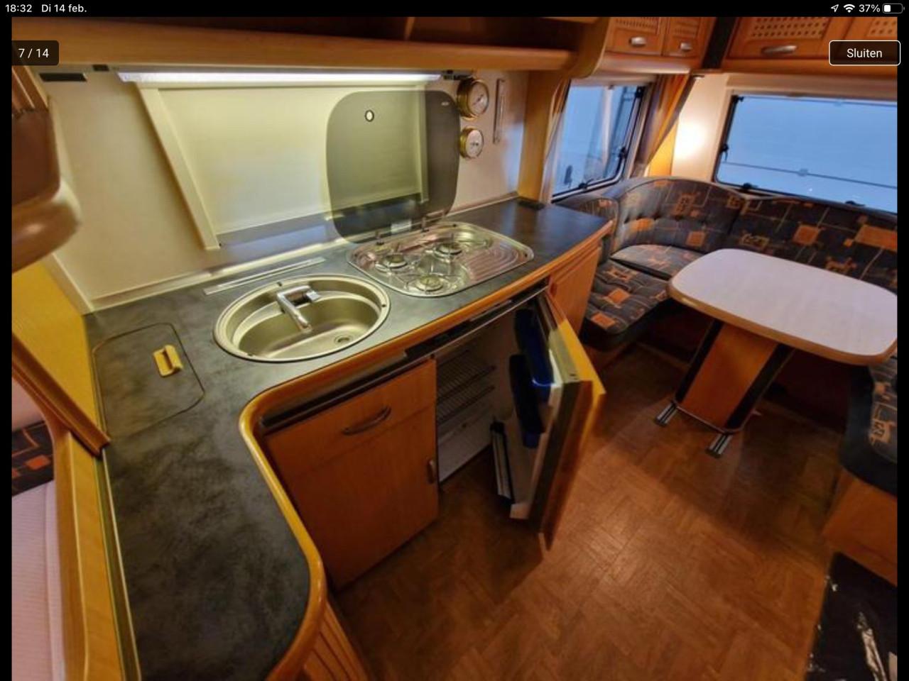 Lmc caravan