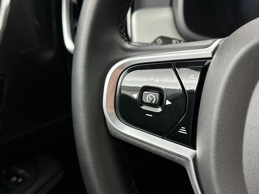 Volvo V90 t6 340pk recharge r-design| panodak| adap.cruise| camera| h&k so