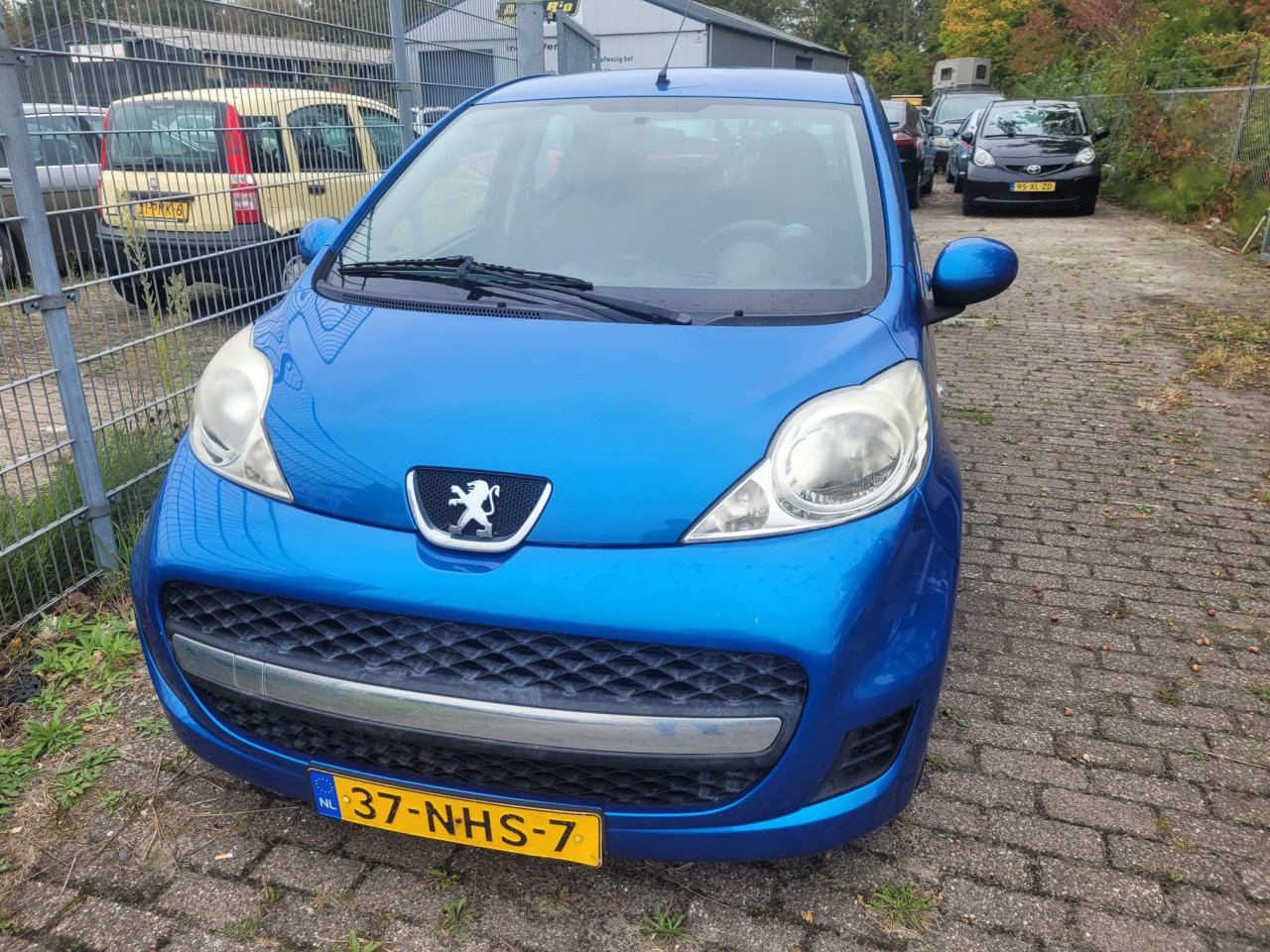 Peugeot 107 1.0-12V  Apk 11-10-2026
