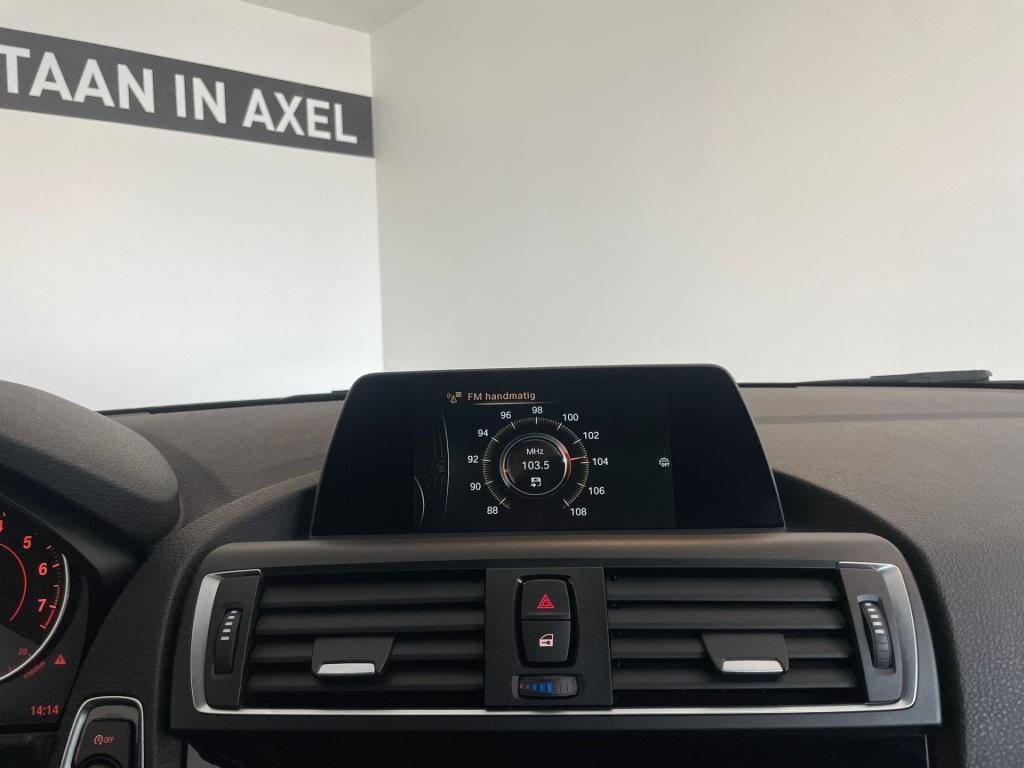 BMW 1 Serie 125i high executive