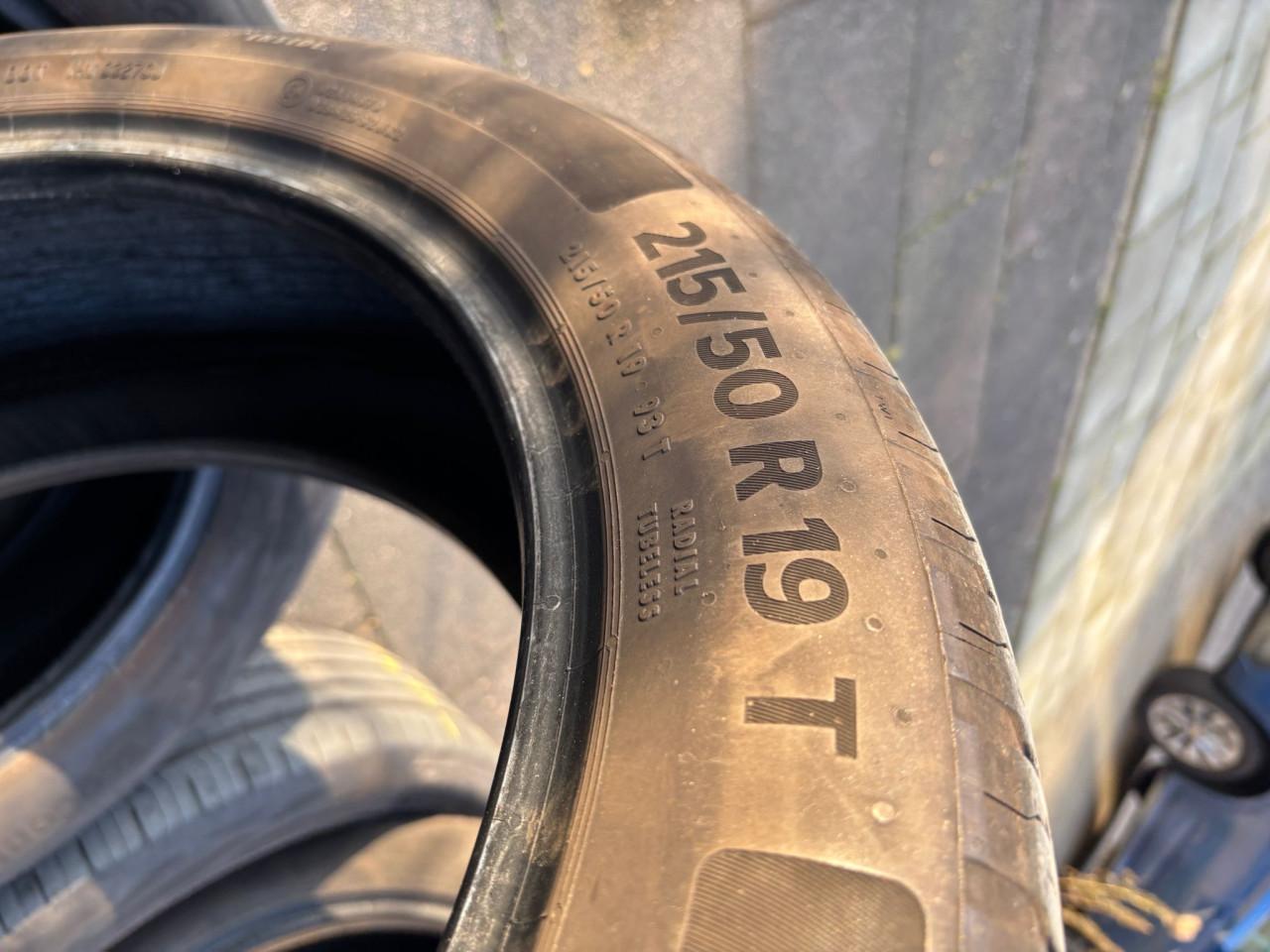 Continental zomerbanden Volkswagen ID.3 215/50 R19