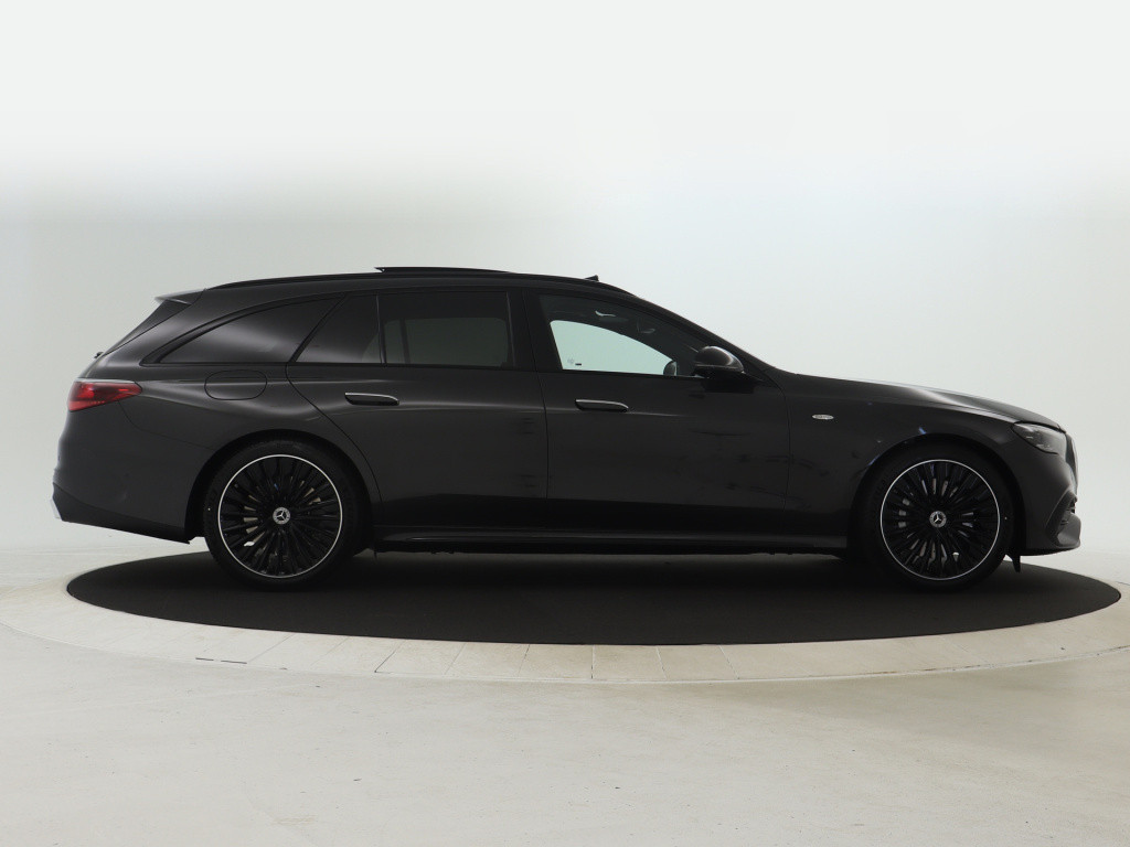 Mercedes-Benz E-Klasse estate 300 e sport edition | trekhaak | nightpakket 