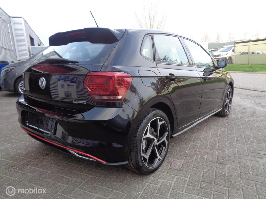 Volkswagen Polo 1.0 tsi r-line 115pk/airco/pdc/carplay/panodak/17'' lm/r-li