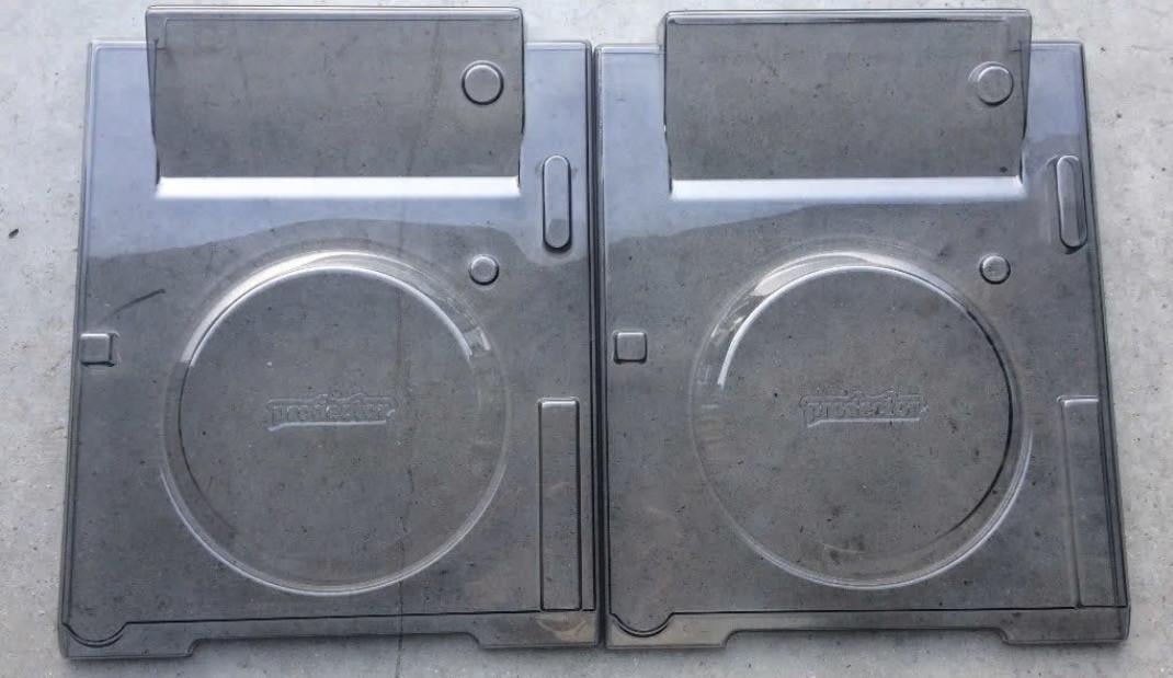 2 Pioneer CDJ 2000 Nexus 1 samen voor 1845 euro