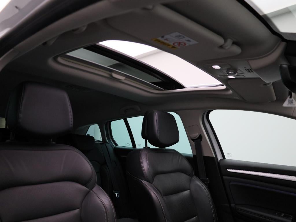 Renault Megane 1.3 tce business edition one | trekhaak | navigatie | leder 