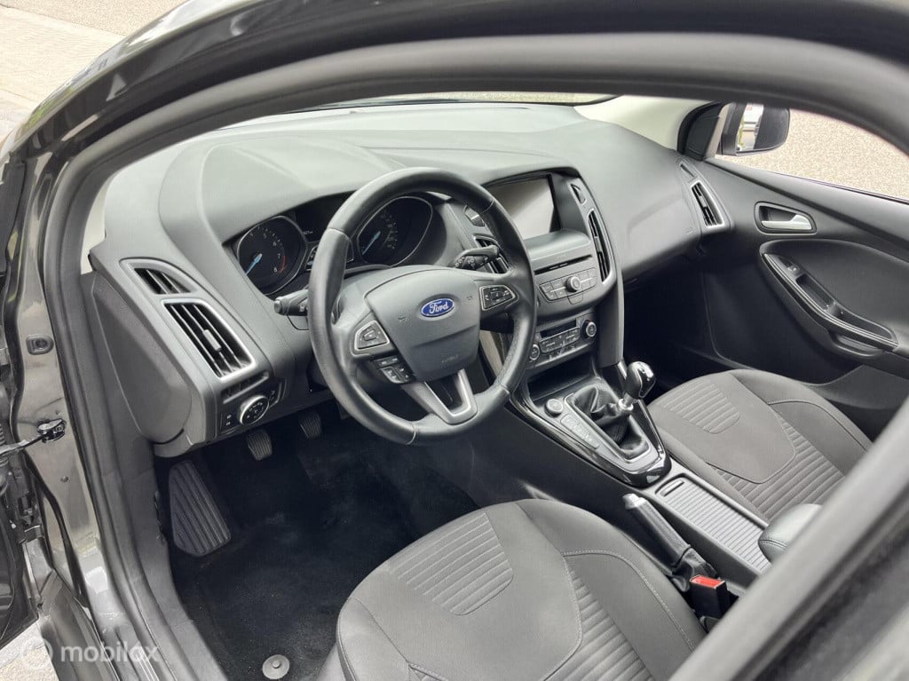 Ford Focus wagon 1.5 titanium 183pk