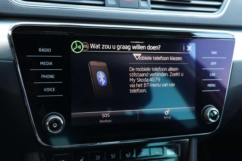 Skoda Superb combi 1.4 tsi iv business edition plus