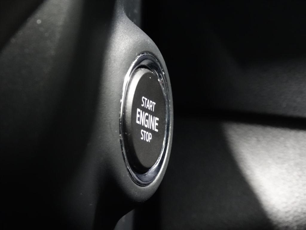 Skoda Karoq 1.5 tsi act greentech 150pk dsg-7 sportline business