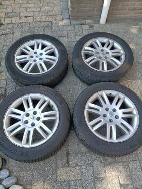 Winterbanden op velg