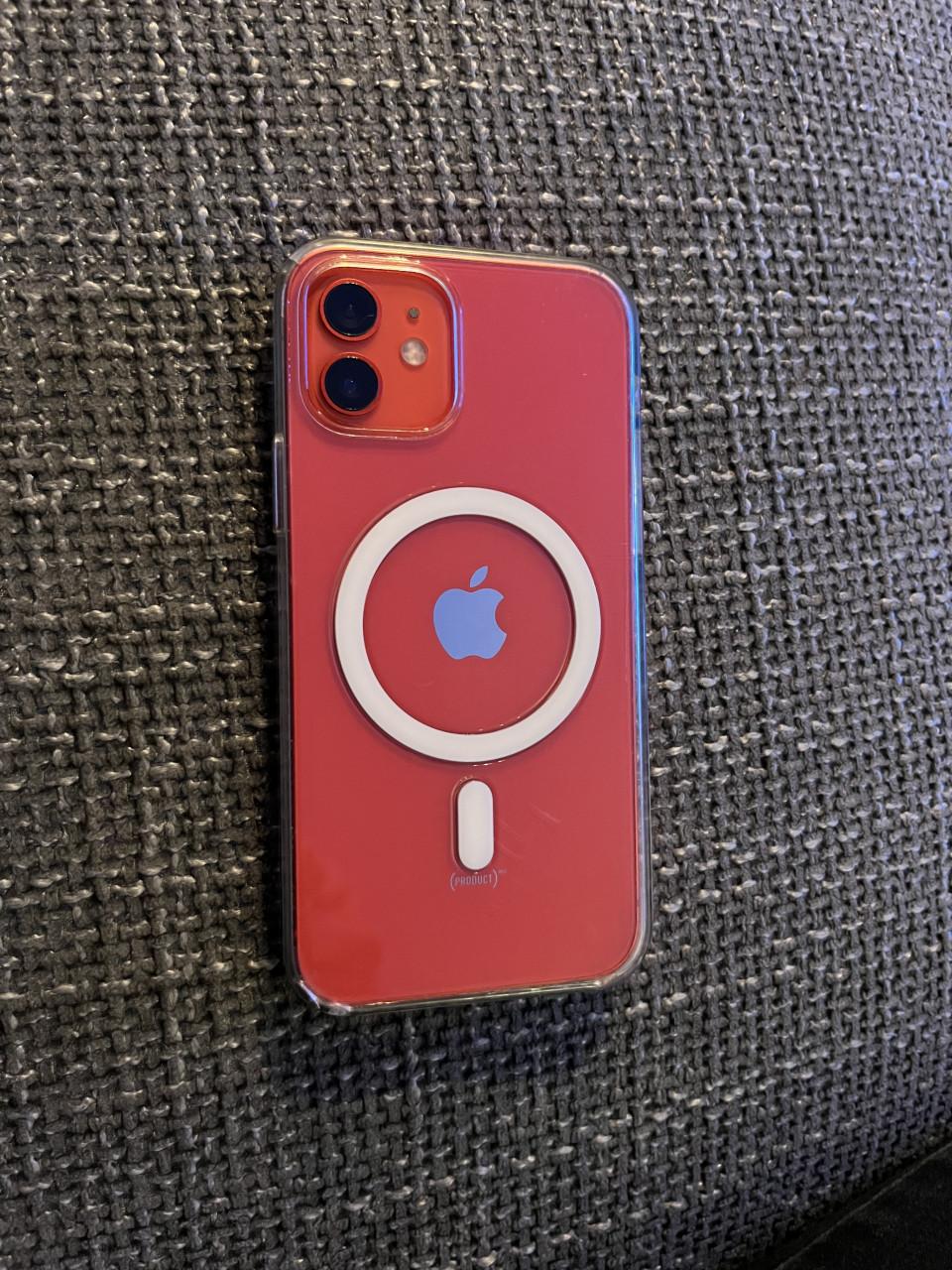 IPhone 12 Rood