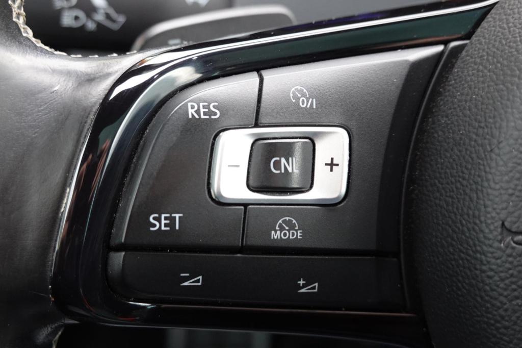 Volkswagen Golf 2.0 tsi r 4motion